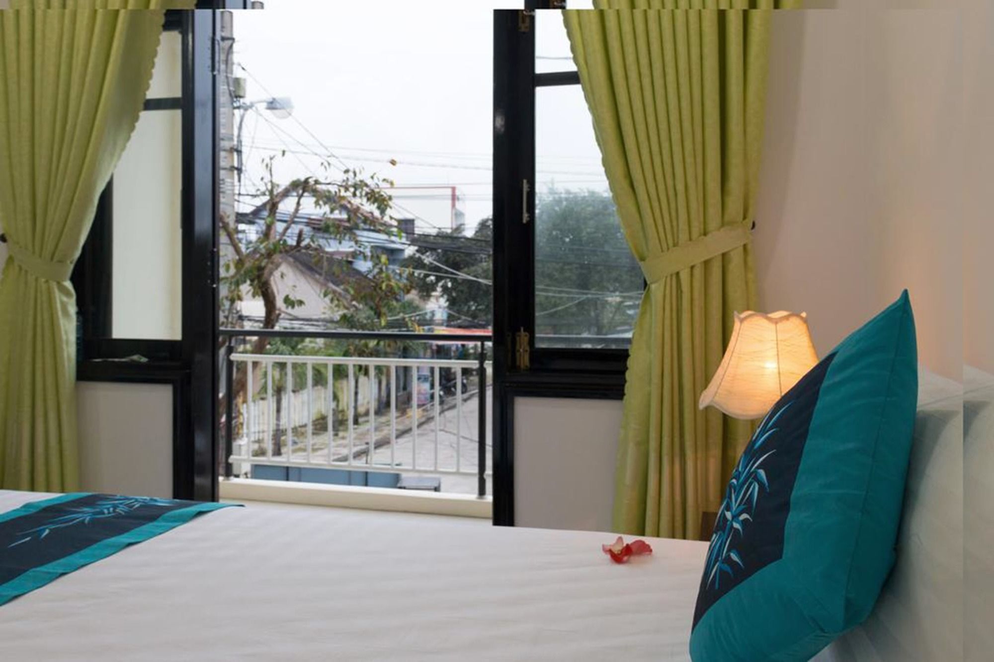 Sunshine Homestay Hội An Extérieur photo